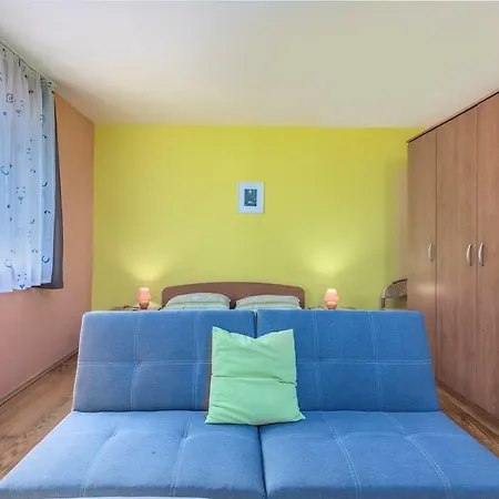 Guest house House Materada 3*